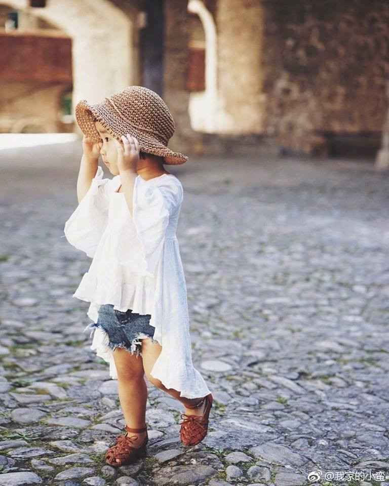 Thánh ăn Tiểu Man tiếp tục làm cư dân mạng 'phát sốt' vì quá sức đáng yêu