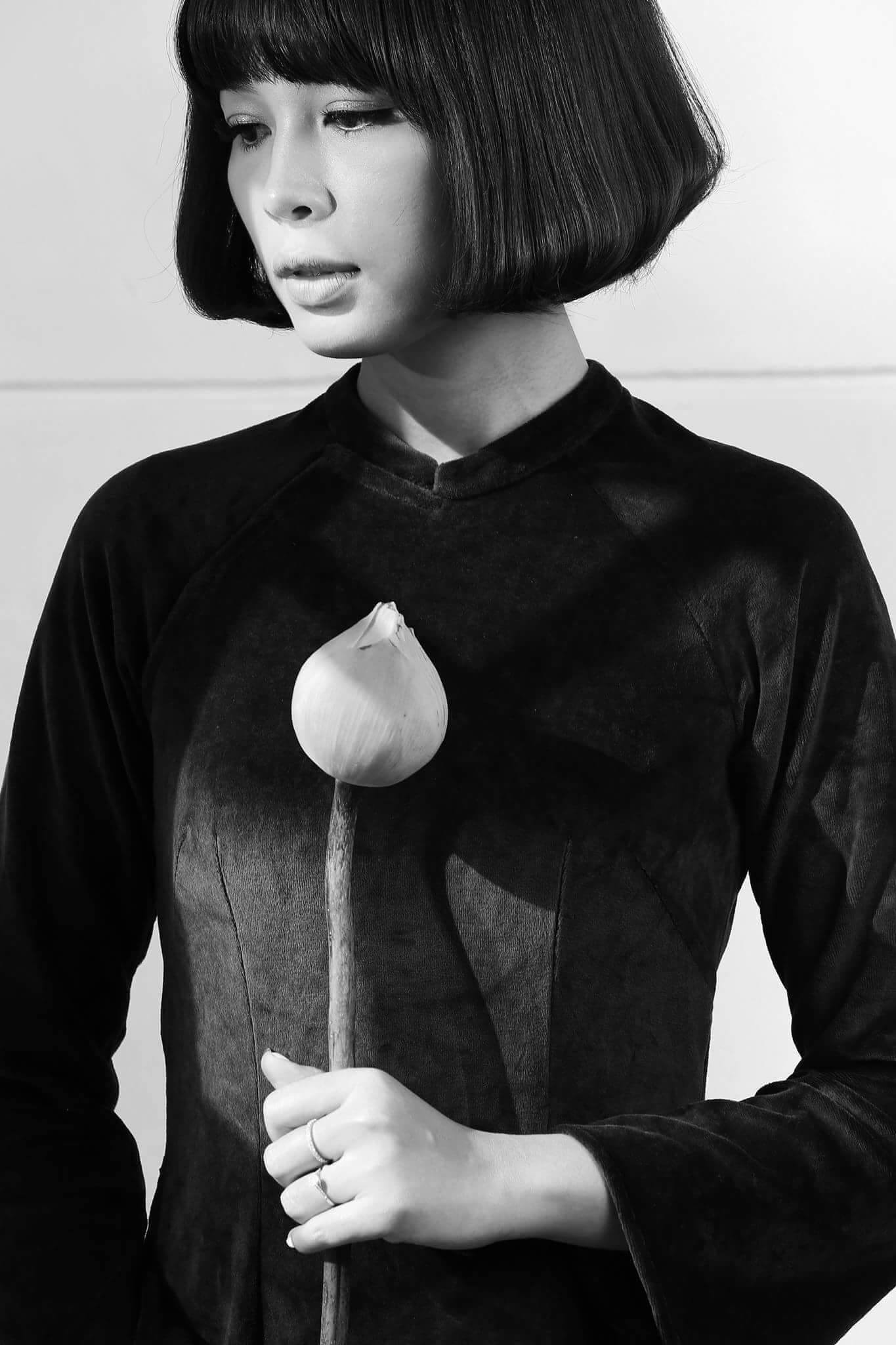 'Người đàn ông Thời sự' Quang Minh bất ngờ kết hôn với bạn gái 8X ở tuổi 41