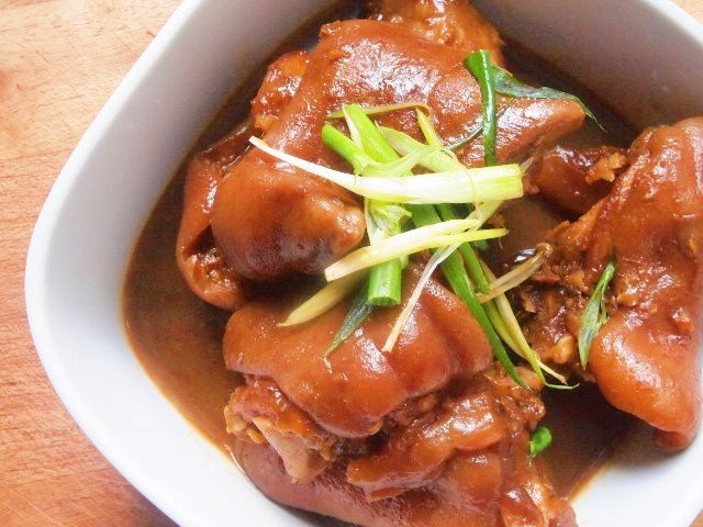 Vét sạch nồi cơm với món thịt giả cầy đậm đà, thơm ngon đúng điệu