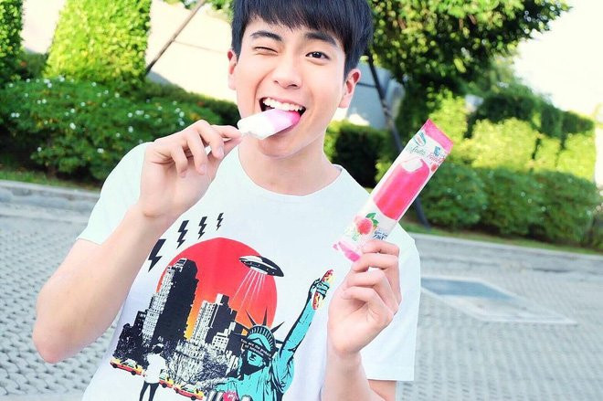 Bất ngờ với profile 'chất lừ' của dàn diễn viên 'Bad Genius' (Thiên tài bất hảo)