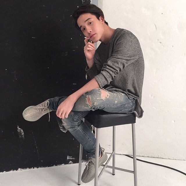 Bất ngờ với profile 'chất lừ' của dàn diễn viên 'Bad Genius' (Thiên tài bất hảo)