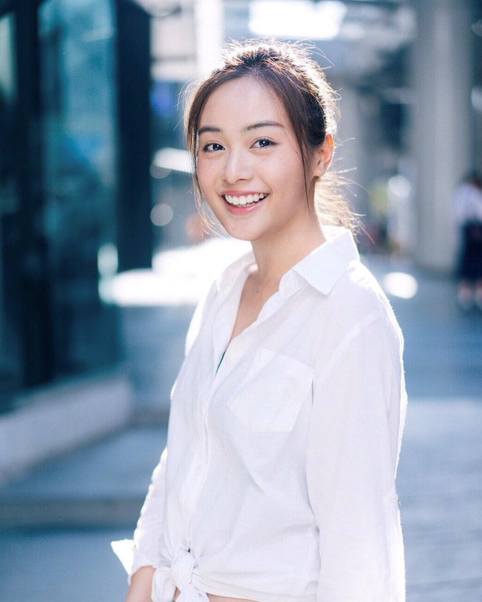 Bất ngờ với profile 'chất lừ' của dàn diễn viên 'Bad Genius' (Thiên tài bất hảo)