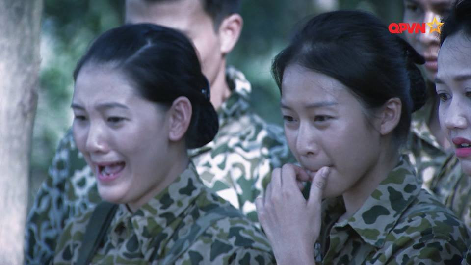 Cười ngất với loạt ảnh 'dìm hàng' sao nữ Việt khi tham gia truyền hình thực tế