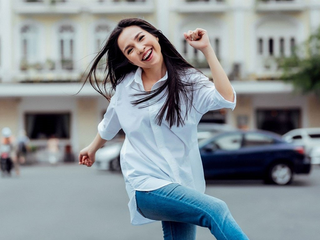 Những ngôi sao sở hữu khuôn miệng rộng đa tài và thành công bậc nhất showbiz Việt