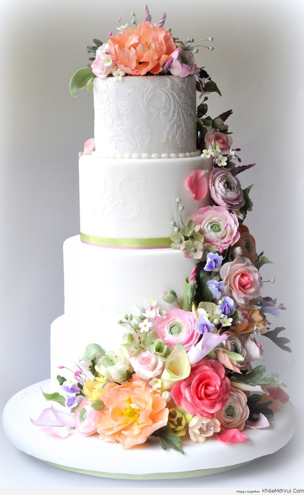 Mê mẩn trước những chiếc bánh cưới được mệnh danh là đẹp nhất thế giới