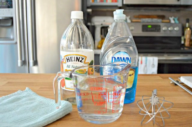 Mẹo hay giúp tường nhà sạch bóng như mới chỉ nhờ nước rửa bát