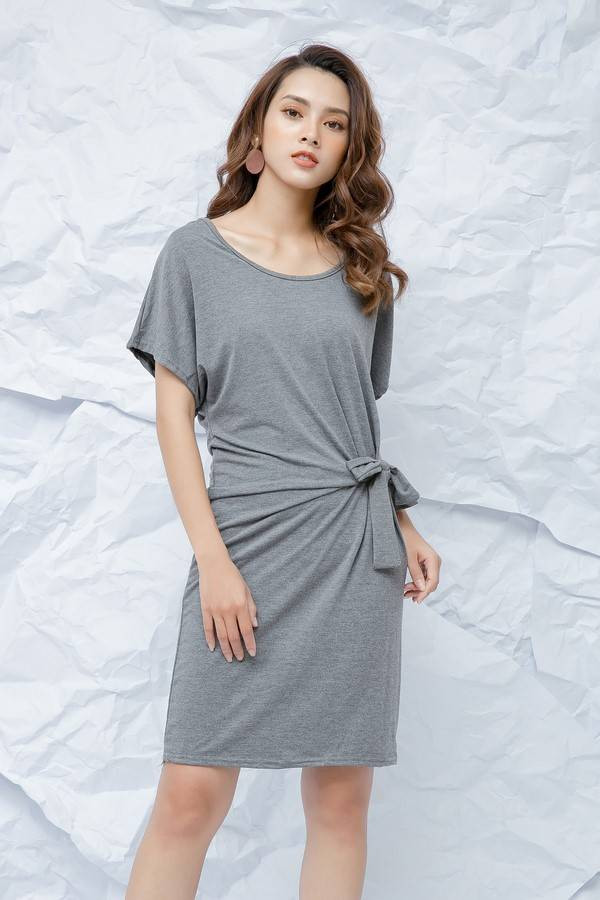 Mẹo chọn trang phục công sở chị em nào cũng phải biết để khỏi đau đầu mỗi sáng