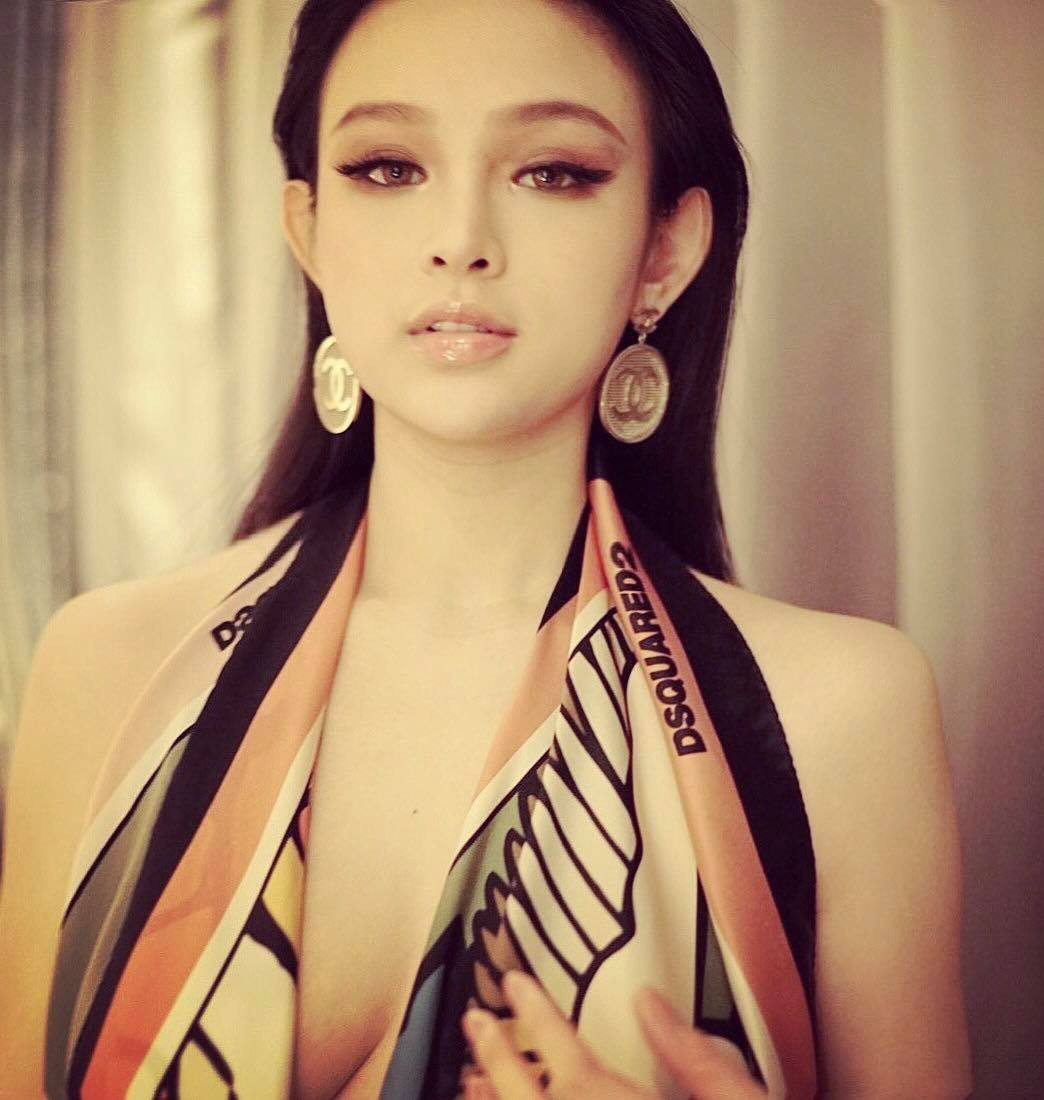 Loạt ảnh chứng minh Huyền Baby xứng danh mẹ bỉm sữa hot nhất mạng xã hội