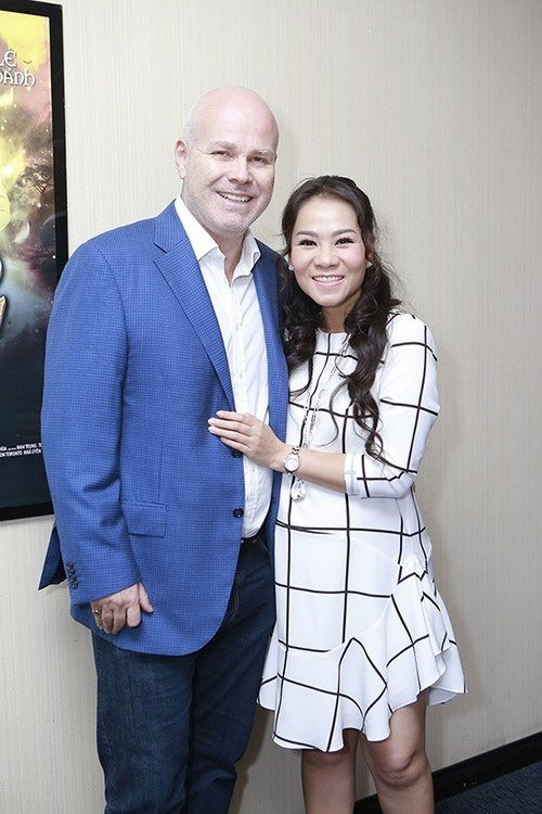 Cuộc sống viên mãn của sao Việt khi lấy được chồng đại gia, tài giỏi