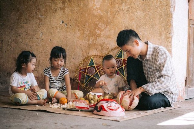 Tuổi thơ ùa về với bộ ảnh cực ý nghĩa mùa Tết Trung thu