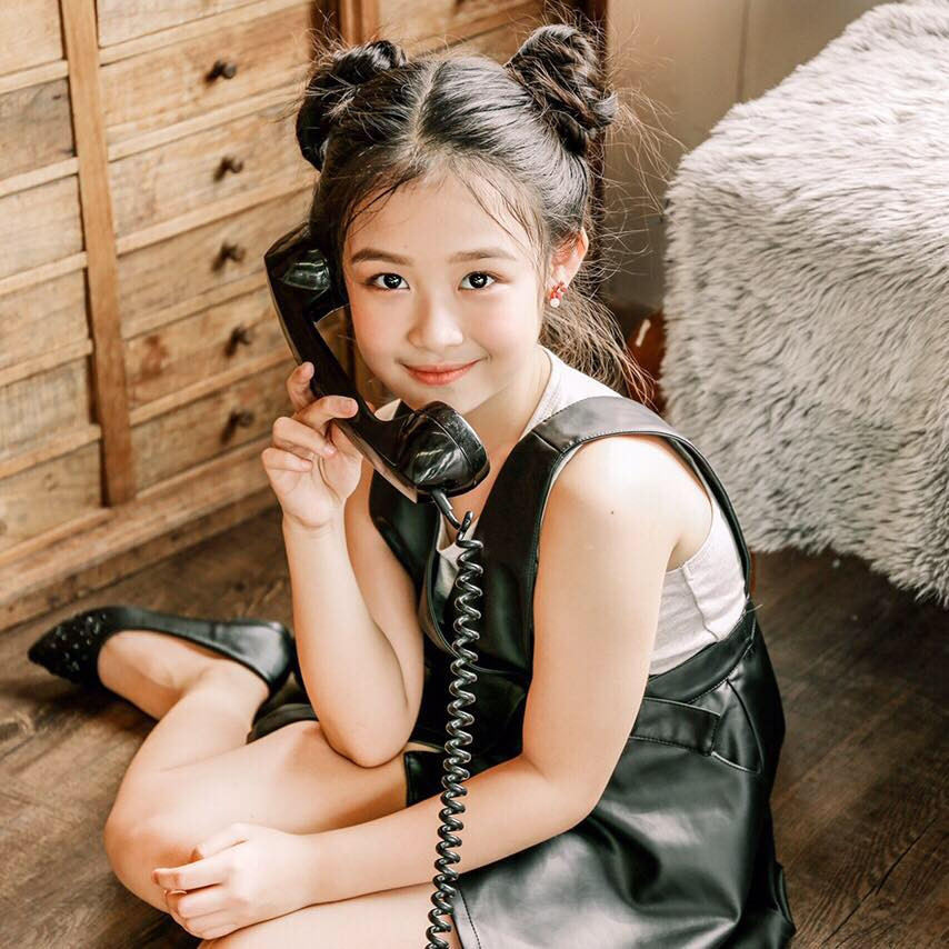 'So kè' nhan sắc của các mẫu nhí nổi tiếng từ nhiều quốc gia trên thế giới