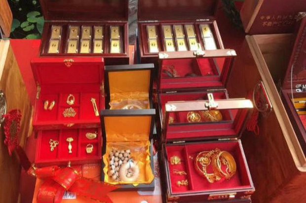 Trung Quốc: Con gái đi lấy chồng, nhà gái cho của hồi môn hơn... 18 tỷ