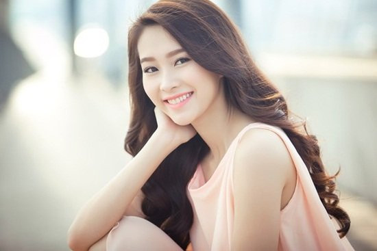 Đặng Thu Thảo: Từ cô bé Lọ Lem trở thành cô dâu được ngưỡng mộ nhất 2017