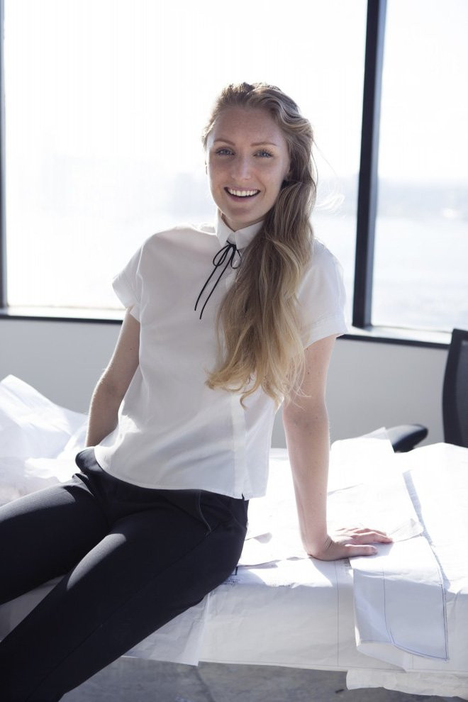 Tiết lộ lý do nhiều người giàu có nhưng chỉ thích mặc những bộ quần áo giống nhau