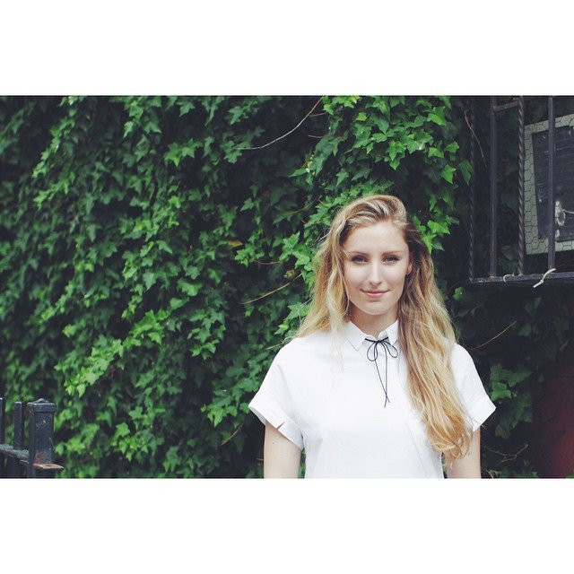 Tiết lộ lý do nhiều người giàu có nhưng chỉ thích mặc những bộ quần áo giống nhau