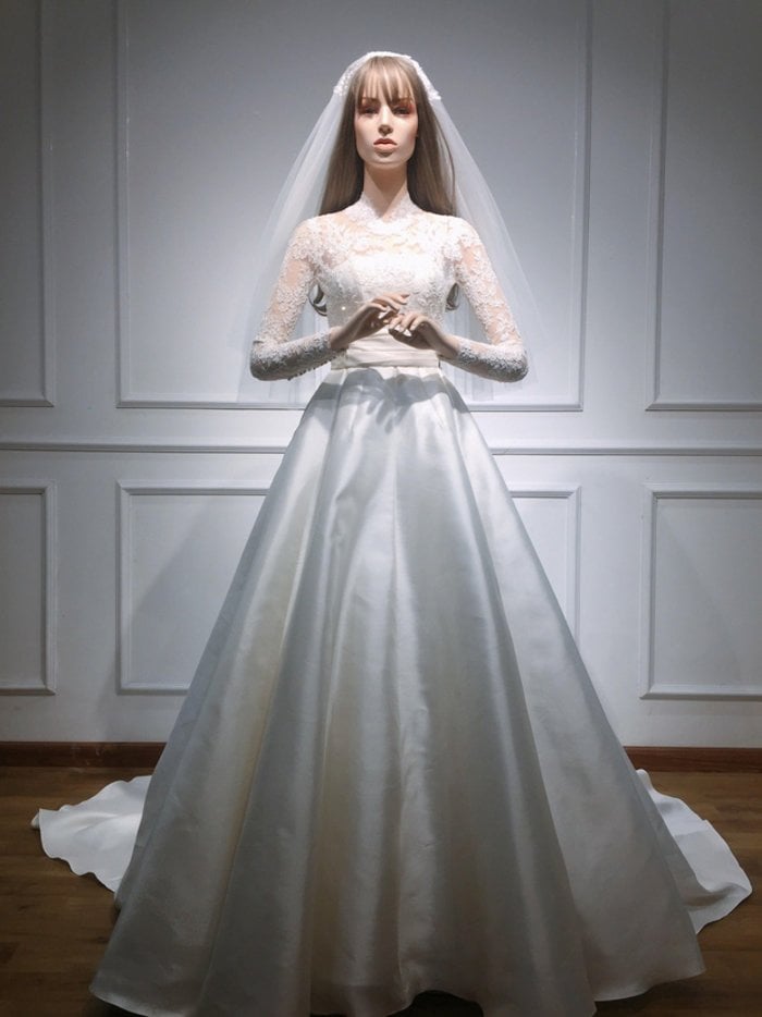 Pháp chính chiếc váy cưới 2020 mới cô dâu cô gái con trai đơn giản cổ áo cao  một từ vai túi vai mơ mỏng váy ánh sáng | Nhập Hàng Ngay