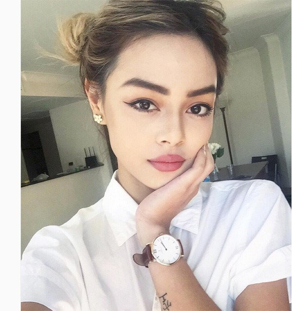 Lật tẩy bí mật ẩn sau xu hướng môi tều chị em vẫn mê mẩn lâu nay