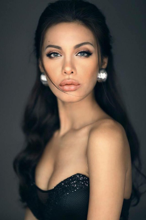 Lật tẩy bí mật ẩn sau xu hướng môi tều chị em vẫn mê mẩn lâu nay