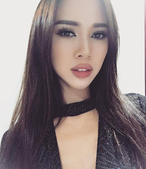 Lật tẩy bí mật ẩn sau xu hướng môi tều chị em vẫn mê mẩn lâu nay