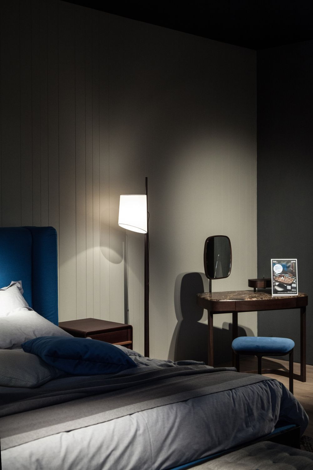 Những mẫu bàn trang điểm khiến chị em phải 'thèm khát' để sở hữu