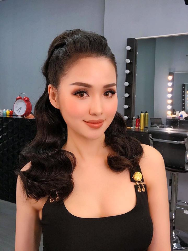 Tâm Tít khoe ảnh quý tử thứ hai đẹp trai như Tây khiến dân mạng xuýt xoa