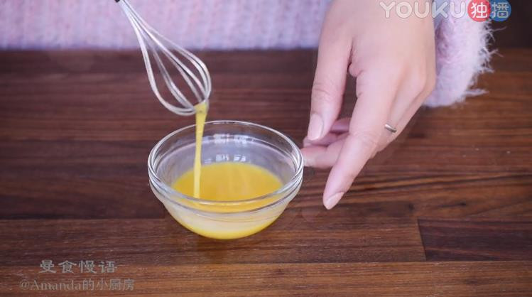 Tự làm bánh pudding trứng nướng khiến bé lười ăn nhất cũng mê mẩn