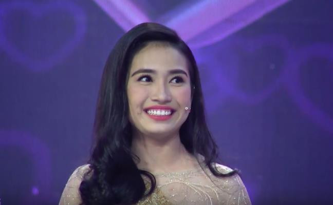 Cô gái Gia Lai mang muối kiến đi tỏ tình, bị Cường Seven thẳng thừng từ chối