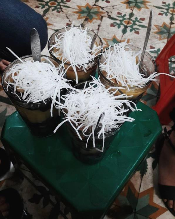 Điểm mặt 4 hàng chè truyền thống 'gây thương nhớ' mùa thu Hà Nội