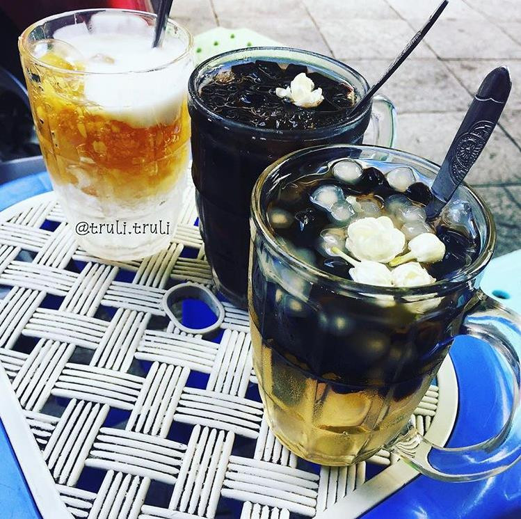 Điểm mặt 4 hàng chè truyền thống 'gây thương nhớ' mùa thu Hà Nội