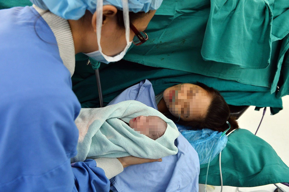 Mẹ 8X chia sẻ kinh nghiệm xương máu khi đi đẻ ở Bệnh viện Phụ sản Hà Nội