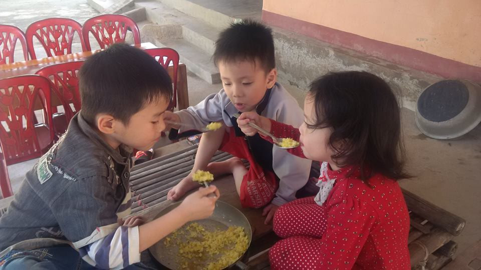 Bị chê là mẹ vụng do không biết chăm con, bà mẹ trẻ 'đáp trả' đanh thép