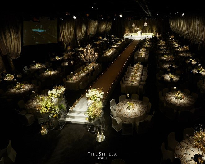 Hé lộ những hình ảnh đầu tiên về đám cưới thế kỷ của cặp đôi Song - Song