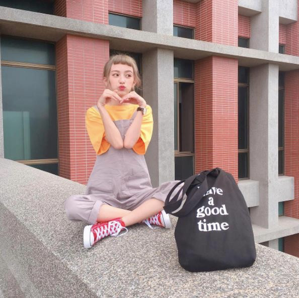 Cô nàng 9x Đài Loan gây sốt với kiểu tóc Naruko siêu ngố nhưng cũng... siêu yêu