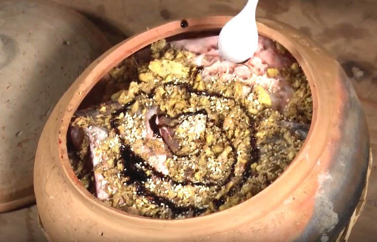 Tiết lộ bí kíp giúp bạn kho cá ngon như niêu cá làng Vũ Đại