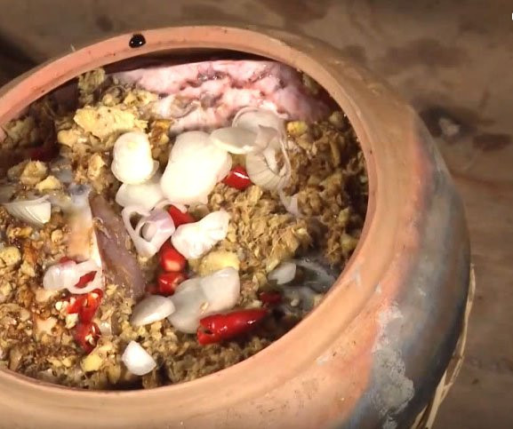 Tiết lộ bí kíp giúp bạn kho cá ngon như niêu cá làng Vũ Đại