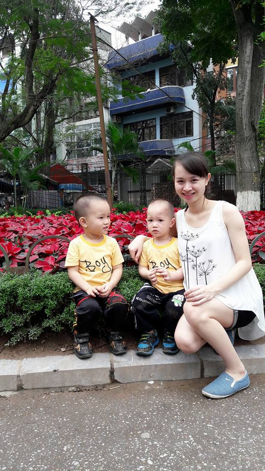 4 năm sinh mổ liền tù tì 3 bé, bác sĩ không cho mổ tiếp nhưng mẹ vẫn giữ con