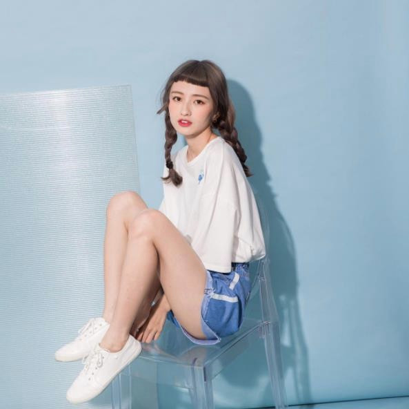 Cô nàng 9x Đài Loan gây sốt với kiểu tóc Naruko siêu ngố nhưng cũng... siêu yêu