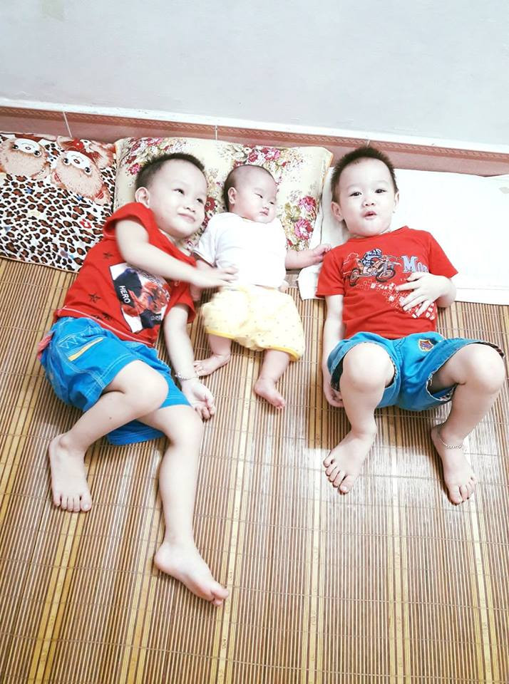 4 năm sinh mổ liền tù tì 3 bé, bác sĩ không cho mổ tiếp nhưng mẹ vẫn giữ con