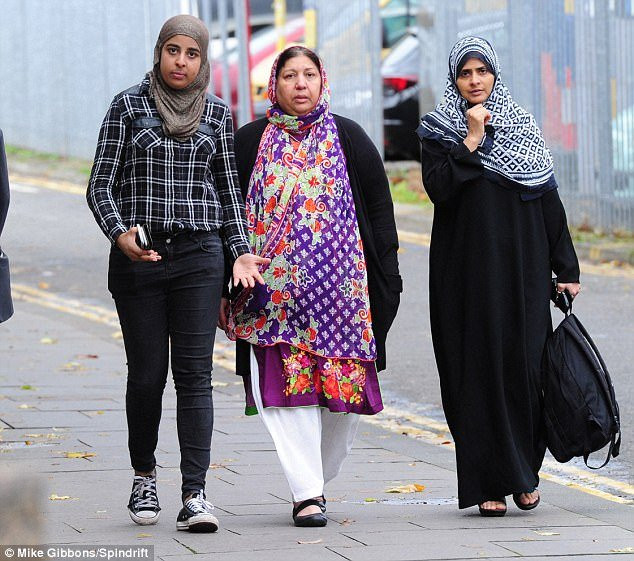 Nghi vấn mẹ dùng gối đè chết con gái 14 tháng tuổi chỉ vì muốn có một đứa con trai