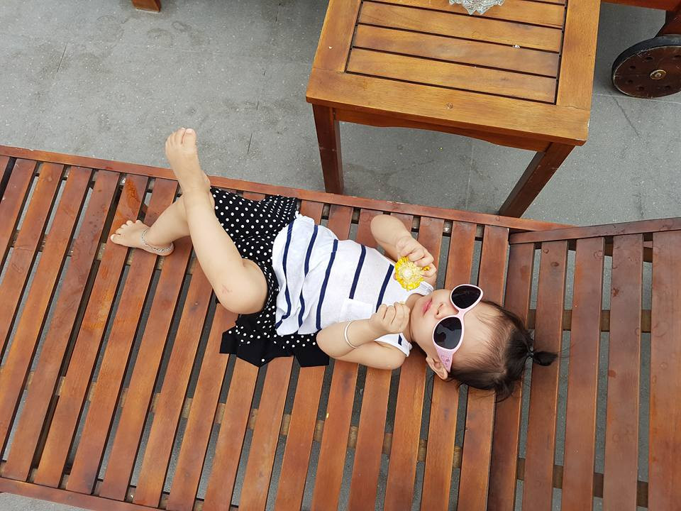 Mẹ 9X tự lên list hoạt động giáo dục sớm tại nhà, kéo con thoát khỏi ipad thành công