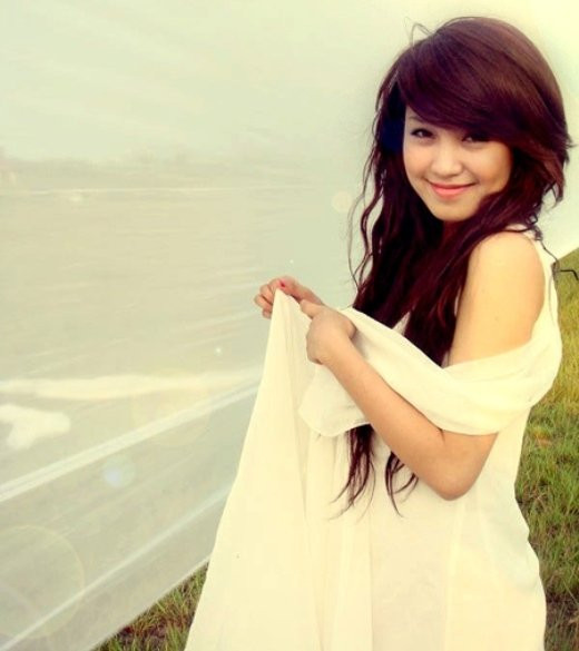 Đặt lên bàn cân dàn 'hot girl bỉm sữa Việt': Ai viên mãn hơn ai?