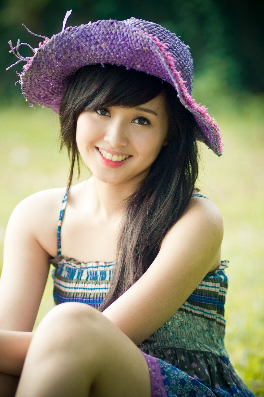 Đặt lên bàn cân dàn 'hot girl bỉm sữa Việt': Ai viên mãn hơn ai?