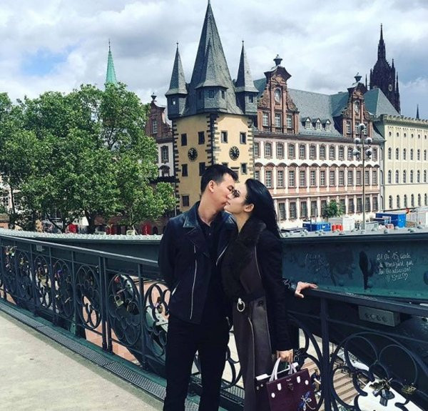 Đặt lên bàn cân dàn 'hot girl bỉm sữa Việt': Ai viên mãn hơn ai?