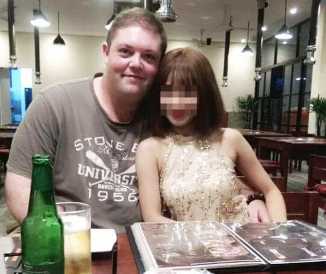 Cô gái mù mắt trái sau khi tiêm filler: “Không có bạn trai, tôi đã không gắng gượng được đến lúc này” - Ảnh 12. Cô gái mù mắt trái sau khi tiêm filler: “Không có bạn trai, tôi đã không gắng gượng được đến lúc này” - Ảnh 12.