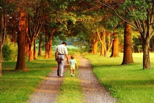 Image result for cha và con