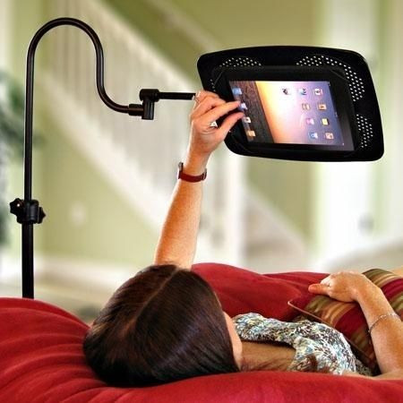 Esse suporte para o seu tablet/e-leitor: | 19 produtos absolutamente necessários para pessoas preguiçosas