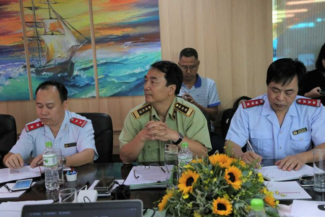 Quan ly thi truong thac mac viec Con Cung treo thuong 1 ty dong hinh anh 2