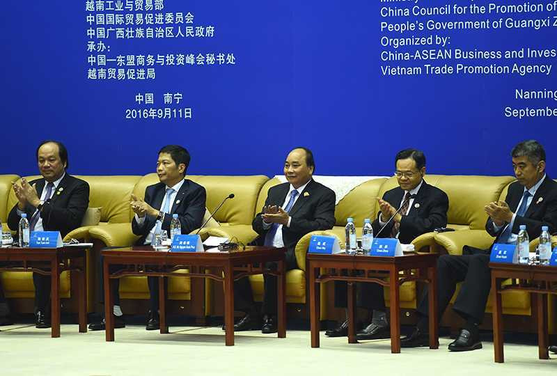 Thu tuong doi thoai voi cac doanh nghiep hang dau Trung Quoc 3