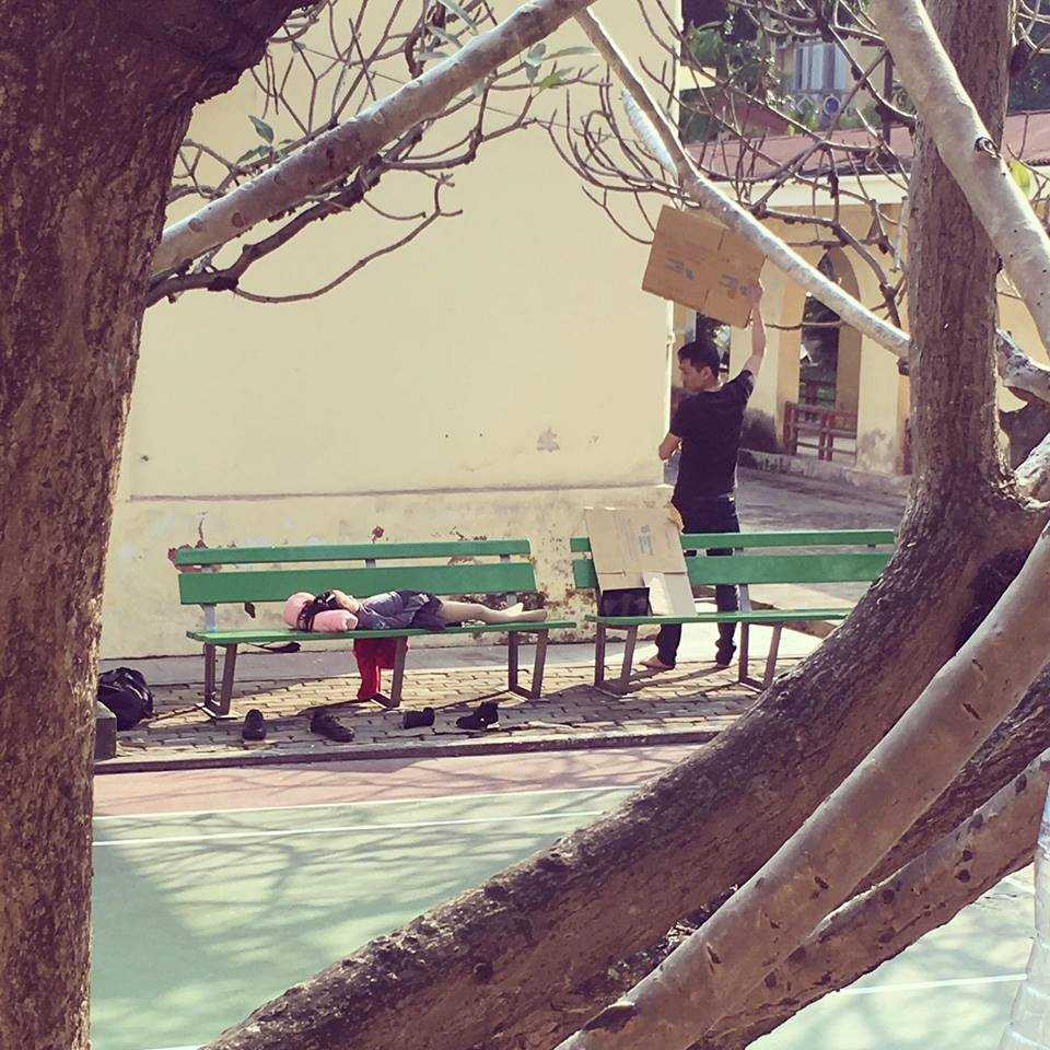 bo che nang cho con gai