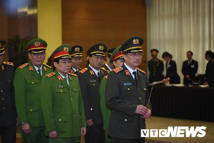 doan cong an vieng nguyen thu tuong phan van khai 7